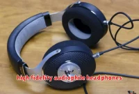 high fidelity audiophile headphones